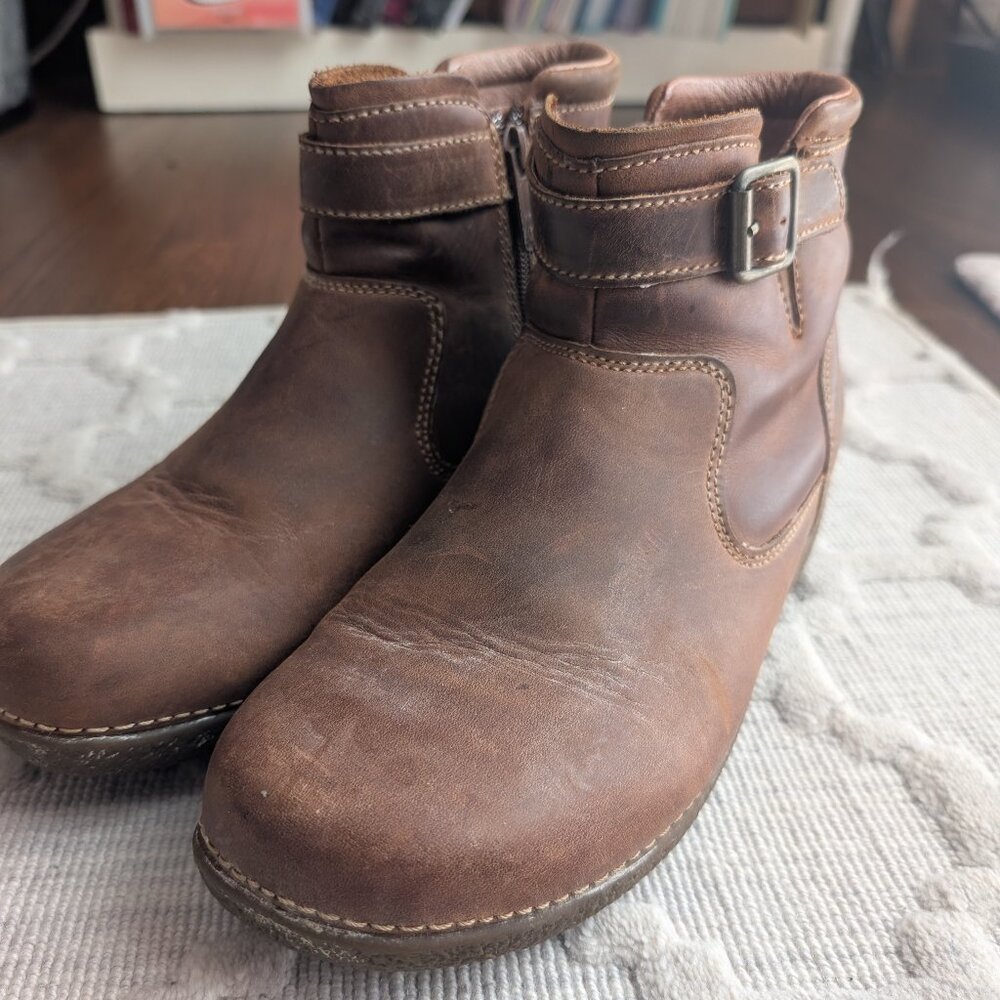 Duluth Andina Boots